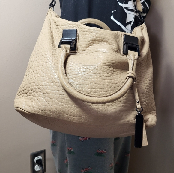 Vince Camuto Beige/ Black Leather Crossbody Bag - Picture 9 of 9
